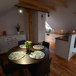 Sanspow - Pod Gwiazdami Prázdninový dům