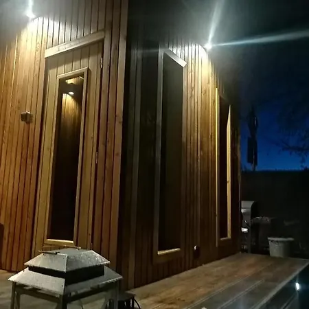 Lendhouse - Pod Gwiazdami Sapow