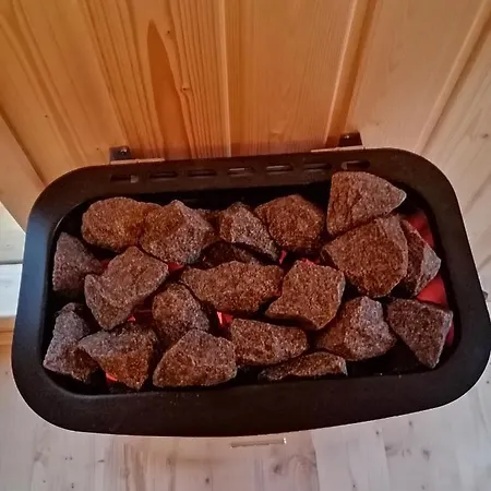 Lendhouse - Pod Gwiazdami * Sapow