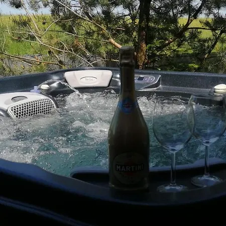 בית נופש Lendhouse - Pod Gwiazdami Sapow