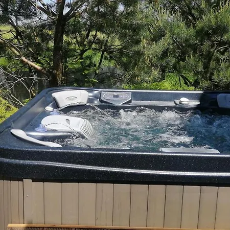 Lendhouse - Pod Gwiazdami * Sapow