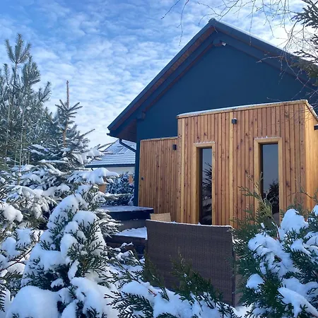 Holiday home Lendhouse - Pod Gwiazdami *