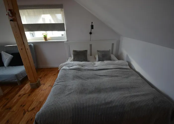 Lendhouse - Pod Gwiazdami * Sapow