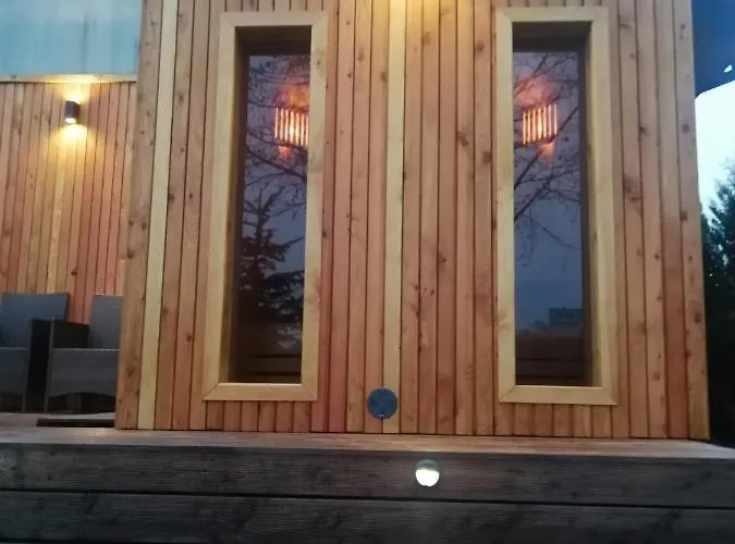 Lendhouse - Pod Gwiazdami Holiday home