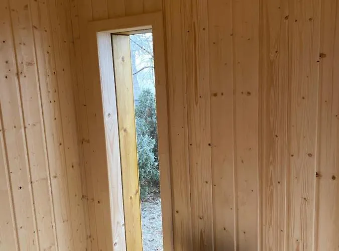 Holiday home Lendhouse - Pod Gwiazdami Sapow