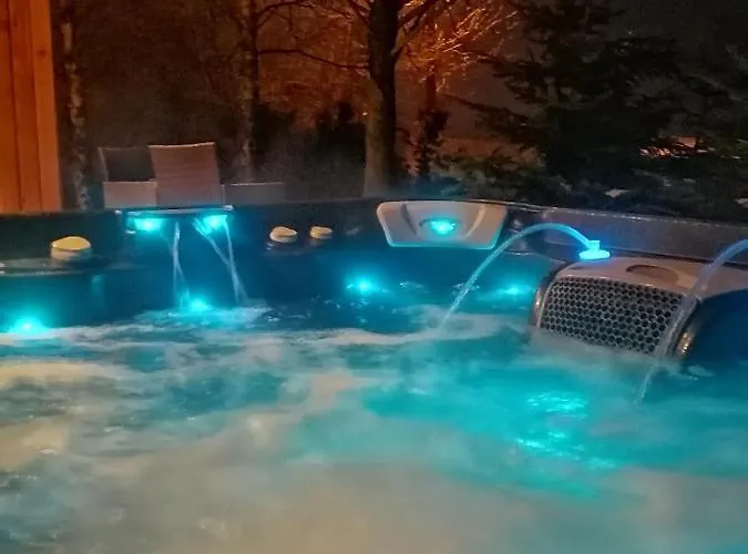 Lendhouse - Pod Gwiazdami Sapow