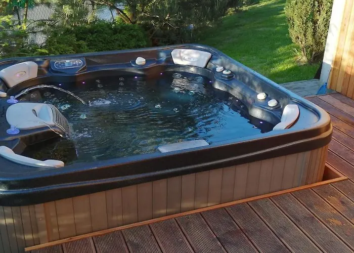 Lendhouse - Pod Gwiazdami