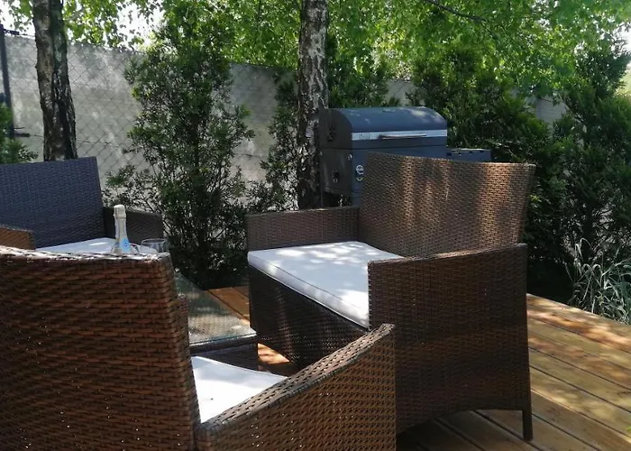 Holiday home Lendhouse - Pod Gwiazdami Sapow