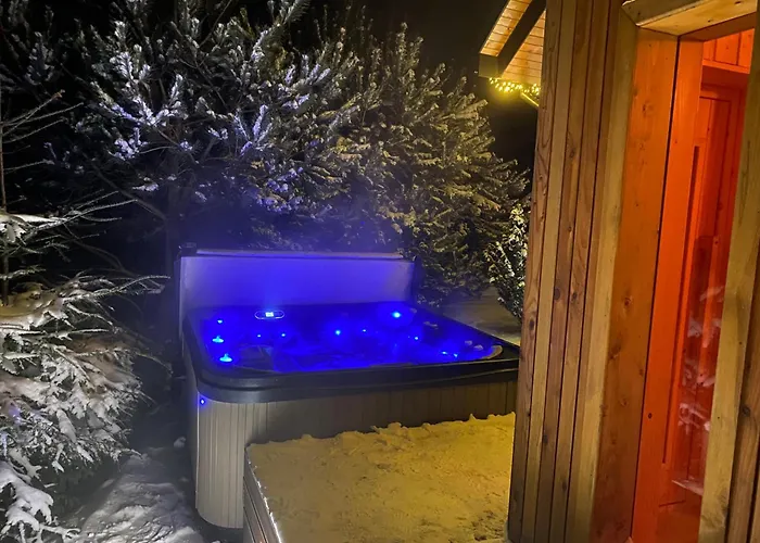 Holiday home Lendhouse - Pod Gwiazdami Sapow